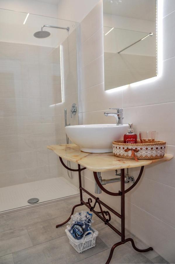 Bed and Breakfast Casa Lele Ното Екстер'єр фото