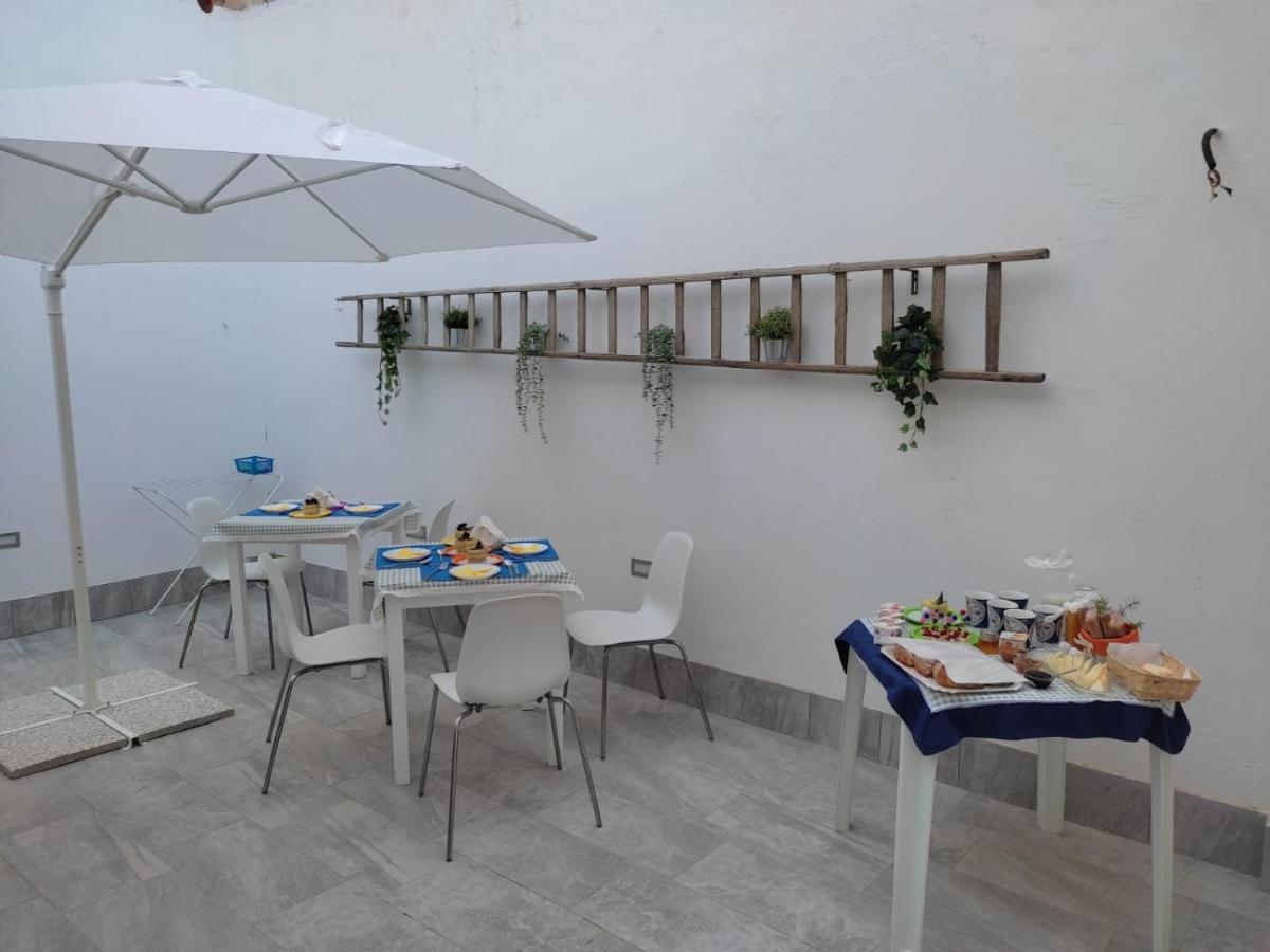 Bed and Breakfast Casa Lele Ното Екстер'єр фото